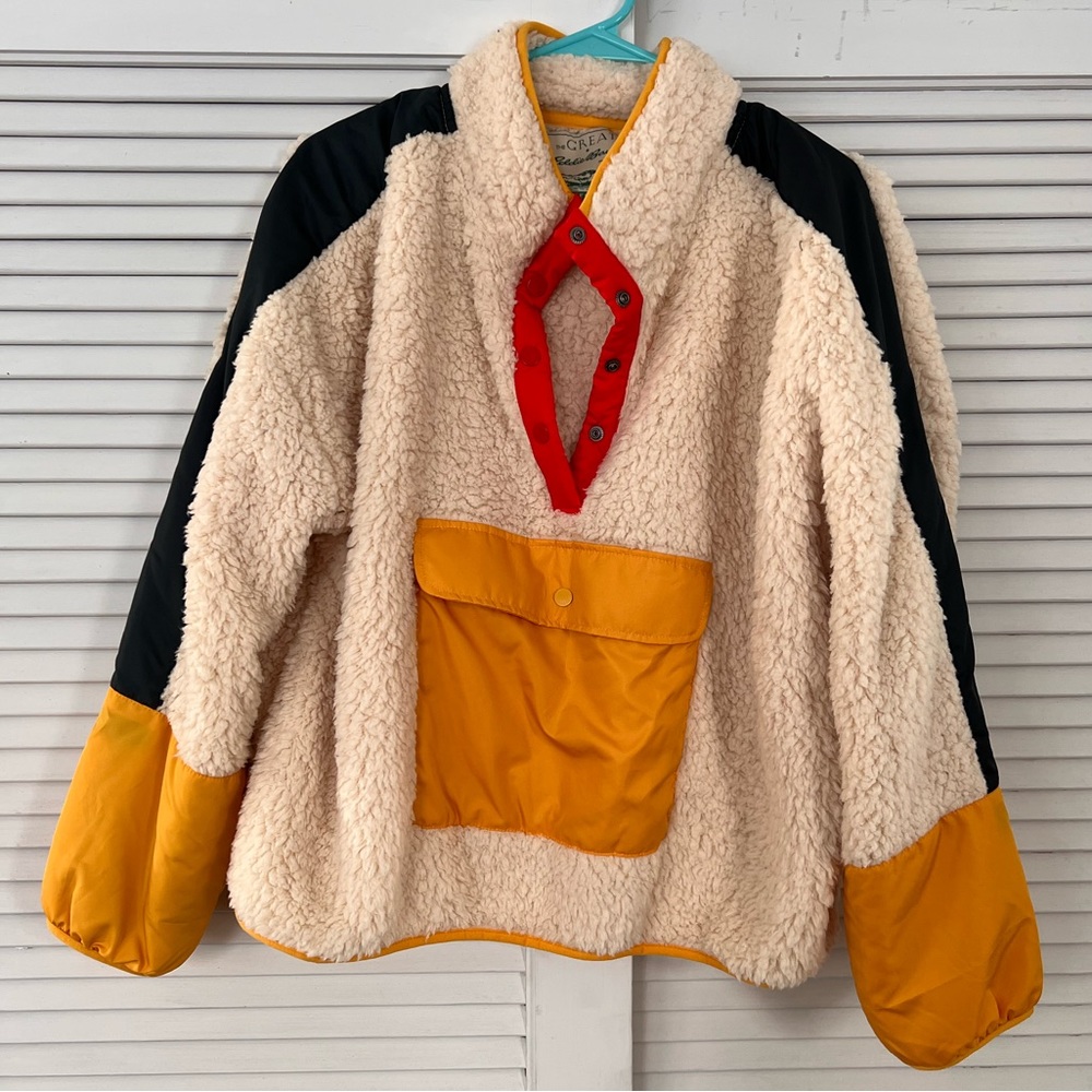 The GREAT x Eddie Bauer Plush Fleece Snap Pullover in Parchment